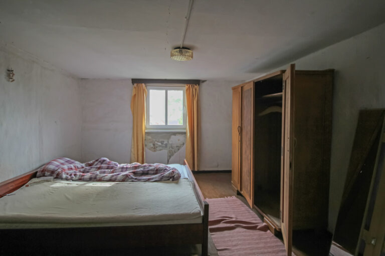 Immobilien-Uckermark_Gerswalde_Wohnhaus-mit-Garten_Schlafzimmer-Obergeschoss