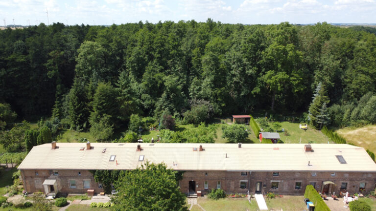 Immobilien-Uckermark_Wilsickow_Reihenhaus_Luftbild